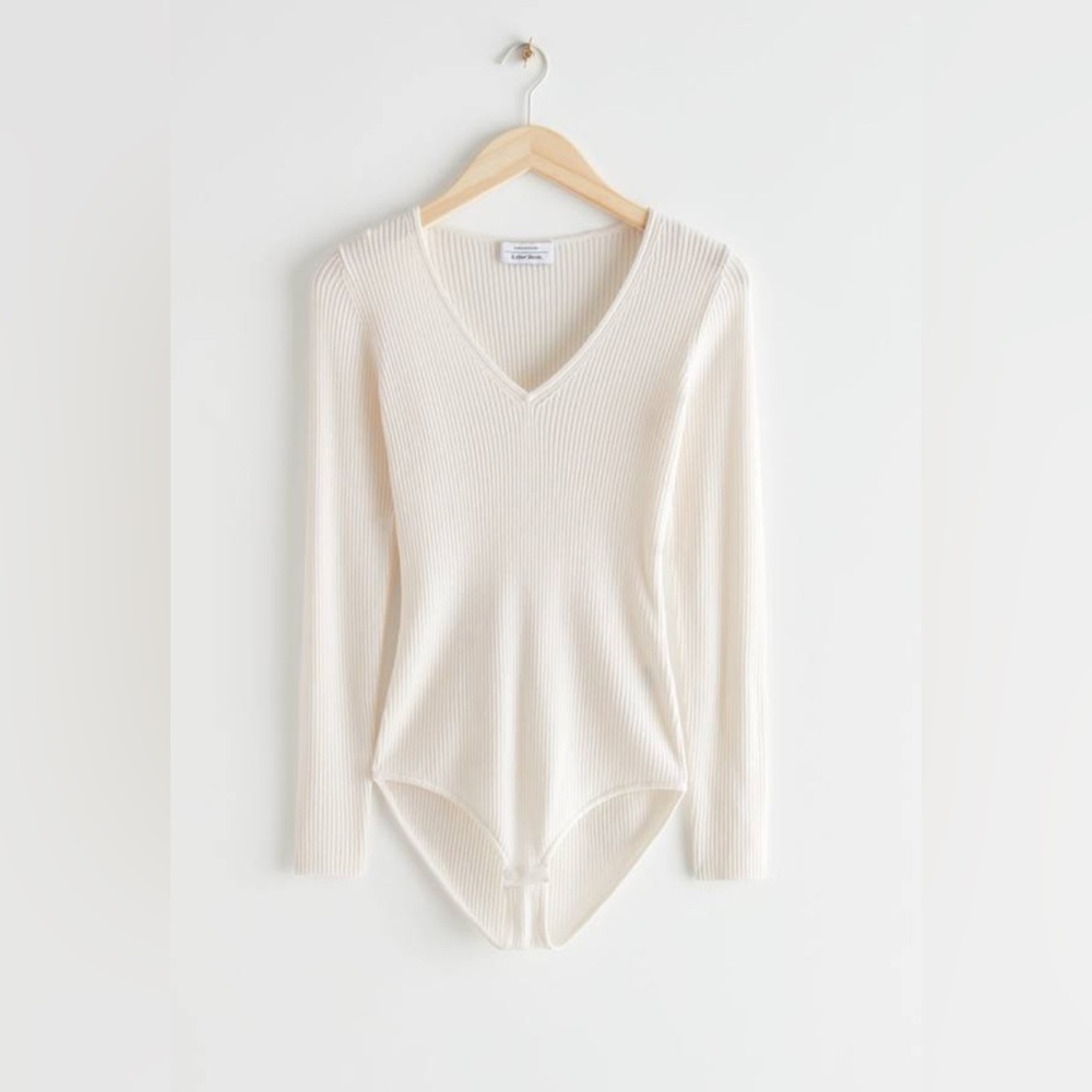 & Other Stories rib knit bodysuit, V-neck, size 0, longsleeve